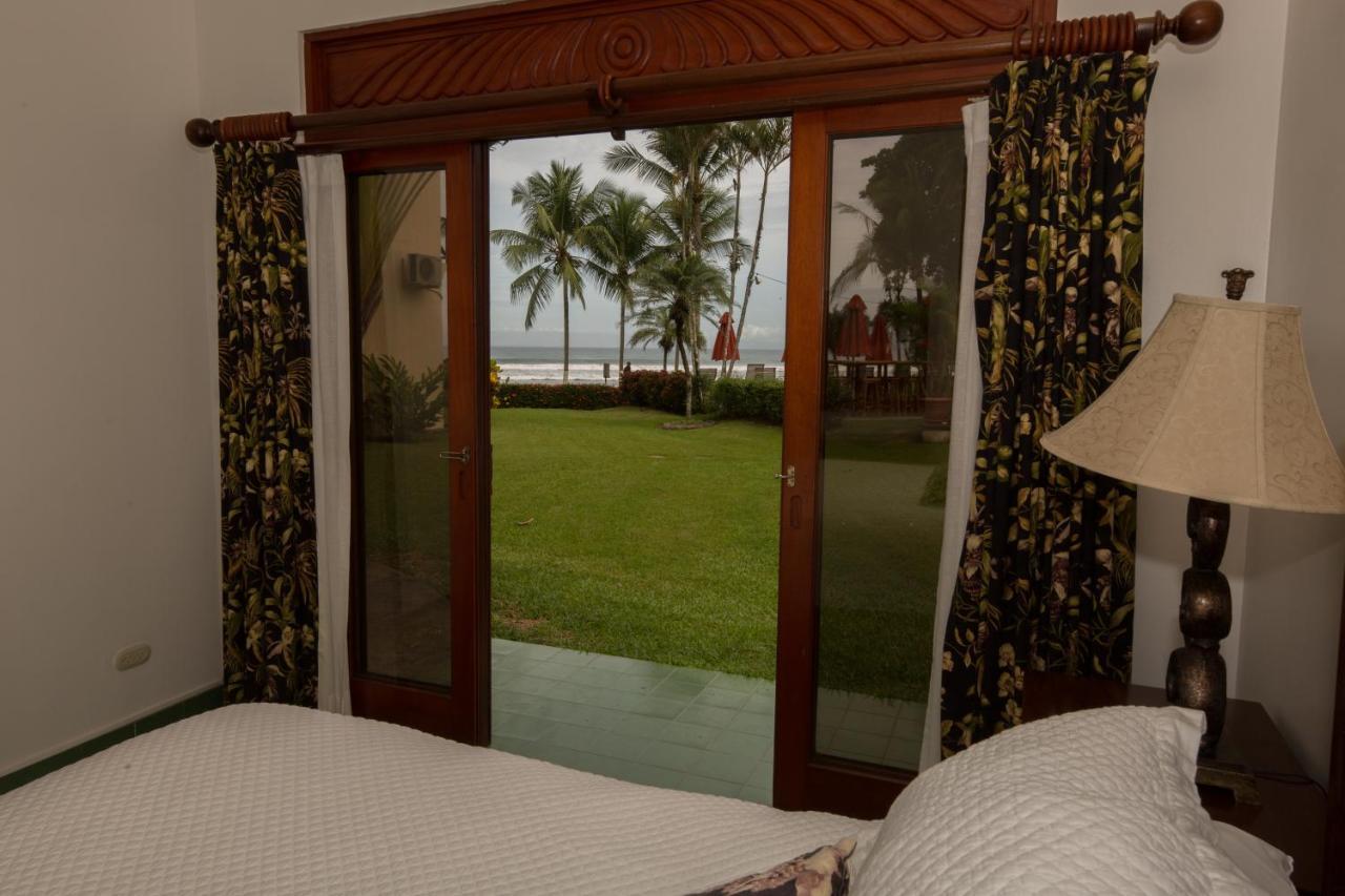 فندق Club Del Mar Oceanfront جاكو المظهر الخارجي الصورة