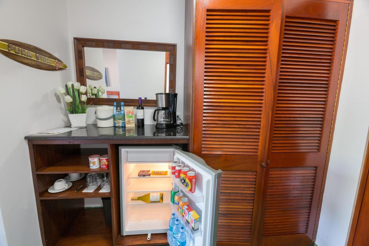 فندق Club Del Mar Oceanfront جاكو المظهر الخارجي الصورة