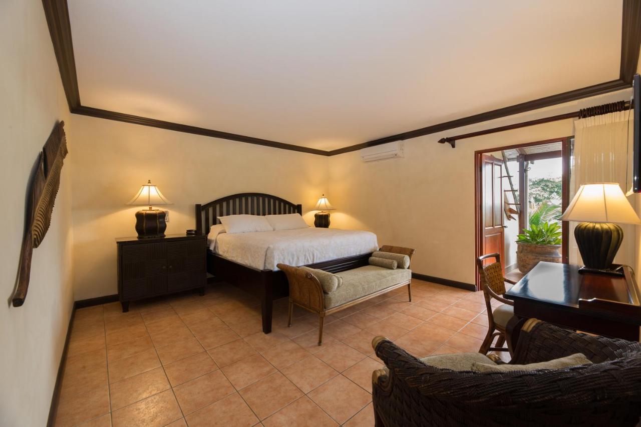 فندق Club Del Mar Oceanfront جاكو المظهر الخارجي الصورة